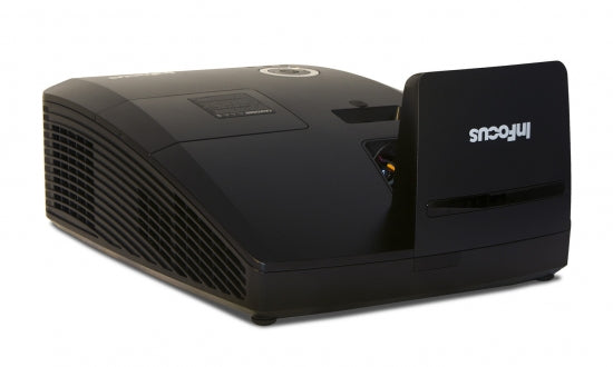 infocus-in134ust-short-throw-dlp-xga-projector