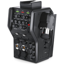 Blackmagic Design Camera Fiber Converter CINEURSANWFRCAM angle